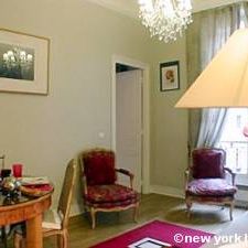 Logement à Paris, Location meublée - T2 - Champs Élysées (PA-4358) - Photo 1