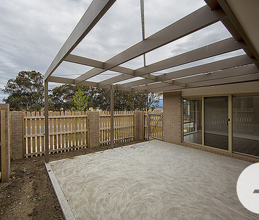 5 Annie Douglas St,Casey - Photo 3