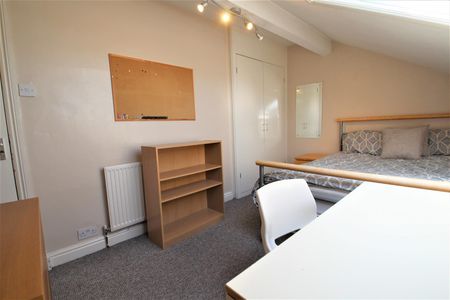 Langdale Terrace, Headingley, LS6 3DY, Leeds - Photo 2