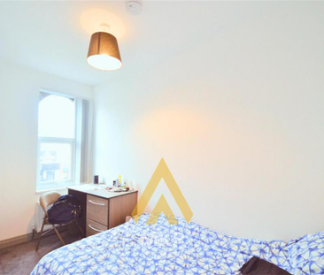 5 bedroom terraced house to rent - Photo 3