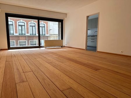 Appartement te huur - Foto 3
