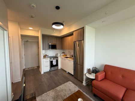 For Lease - 215 Veterans Drive Unit# 1105, Brampton, Ontario - Photo 3