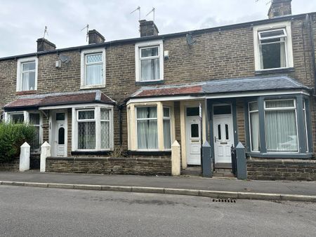 2 bed house to rent in Mitella Street, Burnley, BB10 - Photo 5