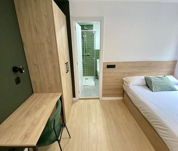 Calle de la Oca, Madrid, Community of Madrid 28025 - Photo 5