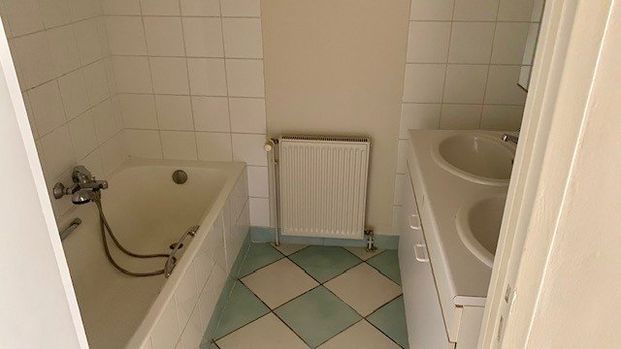 APPARTEMENT T6 A LOUER - Photo 1