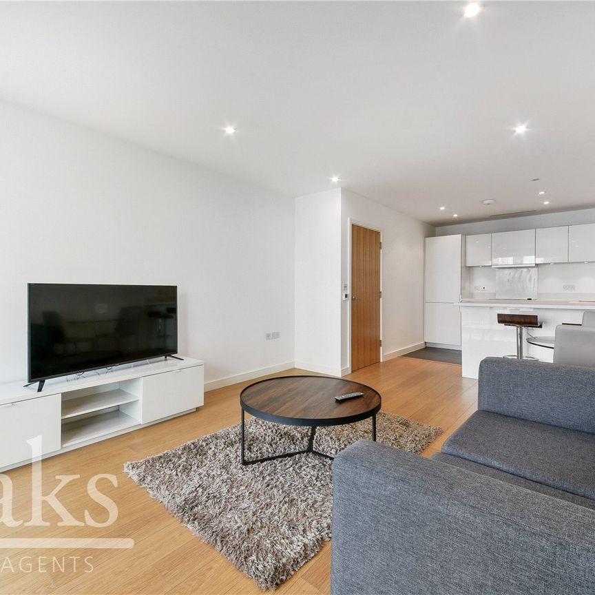 Saffron Central Square, Croydon, Surrey - Photo 1