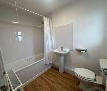 Eustace Avenue, North Sheilds, NE29 - Photo 6