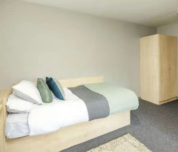 Premium Ensuite - Photo 6