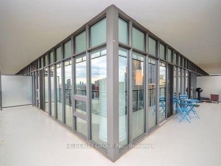 For Lease - 33 Charles Street Unit# 1911, Toronto, Ontario - Photo 3
