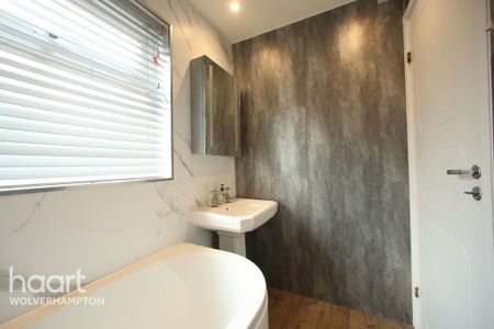 2 bedroom semi-detached house to rent - Photo 2