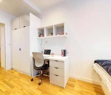 2 bedroom apartment to rent - Photo 4