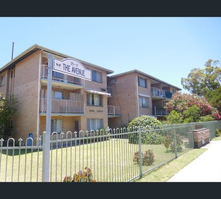 18/25 The Avenue, Crawley, WA 6009 - Photo 2