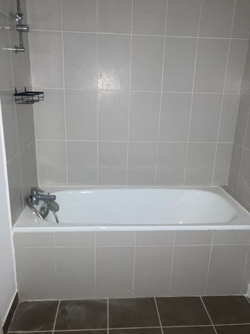 Location Appartement 2 pièces 43m² BESANCON 25000 - Photo 5