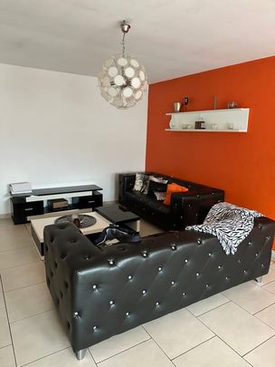 Appartement te huur - Photo 1