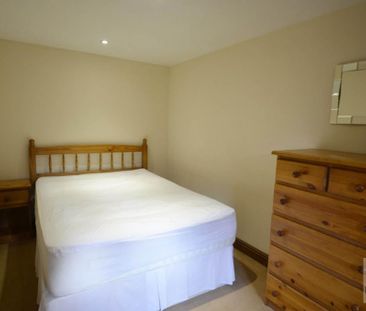 2 bedroom barn conversion to rent - Photo 3