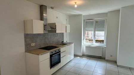 Appartement T4 - BITCHE - AVEC STATIONNEMENT - Photo 5