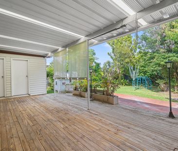 Centrally Located with Spacious Outdoor Living - Photo 5