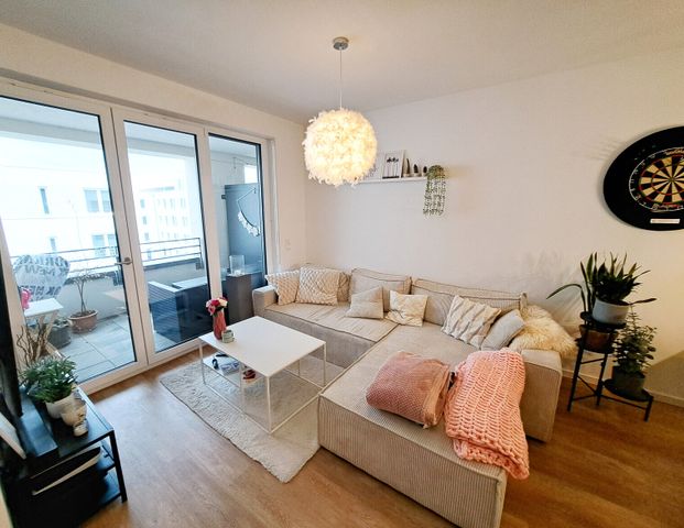 Zweizimmerwohnung mit Einbauküche, Balkon und TG-Stellplatz in Weisenau - Photo 1