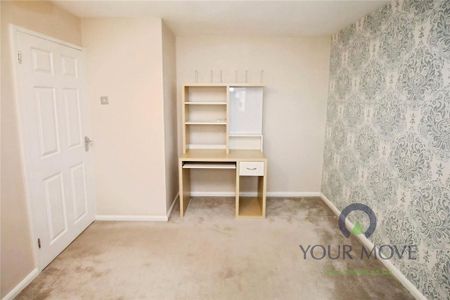 3 bedroom semi-detached house to rent - Photo 5