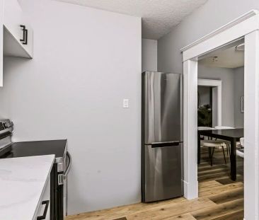 The Derwas Apartments — One bedroom SHOW suite - Photo 3