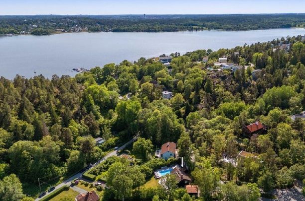 Ravinvägen, Saltsjöbaden - Foto 1