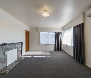 Family Home in Saint Andrews - Photo 1