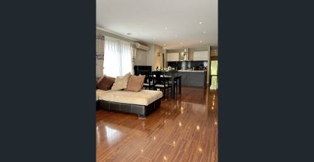 A Hop & A Skip Away From Tarneit Shopping Centre! - Photo 3