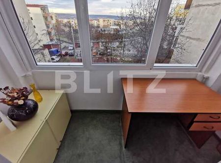 Apartament 4 camere, 78 mp, recent renovat, zona Golden Tulip - Photo 4