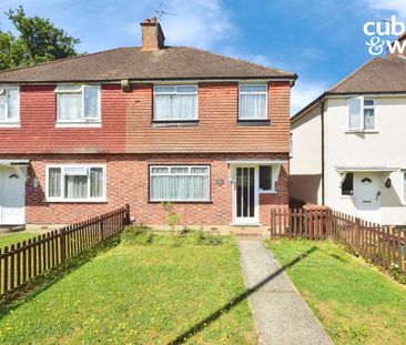3 bedroom semi-detached house to rent - Photo 1