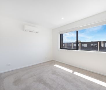 Lifestyle. Location. Home. - Photo 1