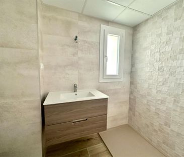 Piso de alquiler en Avenida Cervantes, 15, Costabella - Photo 4