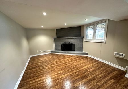 For Lease - 31 Havagal Crescent, Markham, Ontario - Photo 5