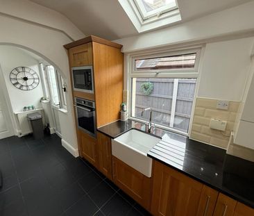 3 bedroom House To Let - Photo 2