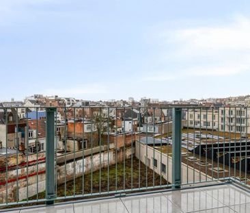 Appartement te huur in Antwerpen voor € 930 met 1 slaapkamer - Photo 6