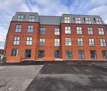 Queens Court, Old Swan, Liverpool, L13 - Photo 5