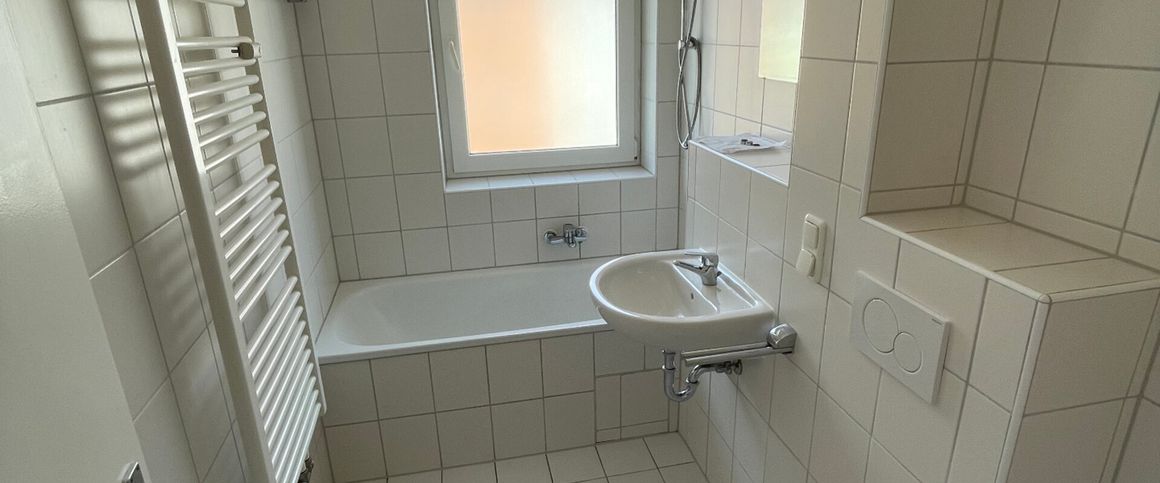 Mietwohnung in Nürnberg - Den Herbst in der neuen 4-Zimmer-Wohnung genießen! - Foto 1