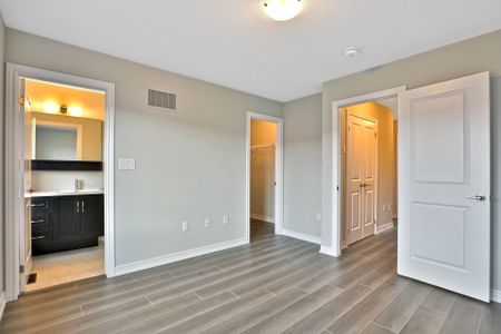 For Lease - 288 Glover Road Unit# 62, Hamilton, Ontario - Photo 3