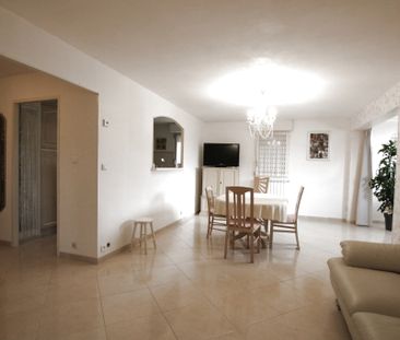 Location Appartement 3 pièces 78m² VITROLLES 13127 - Photo 5