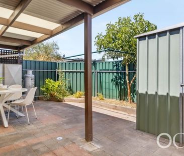 Open the Door To Effortless Style and Everyday Convenience - Photo 3