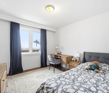 For Lease - 160 Caines Avenue, Toronto, Ontario - Photo 6