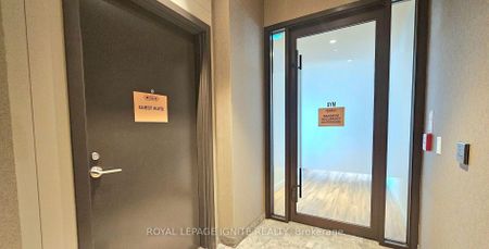 For Lease - 10 Honeycrisp Crescent Unit# 307, Vaughan, Ontario - Photo 2