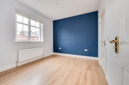 30 Breton Gardens, Lisburn, BT28 3YZ - Photo 2