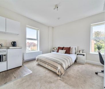 Studio to rent - Photo 5