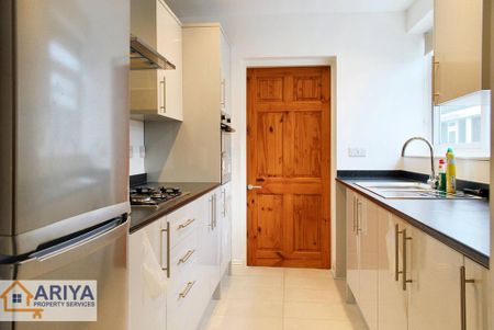 2 bedroom flat to rent - Photo 5