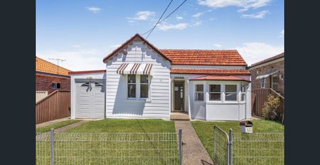 Welcoming Family Residence in a Prime Bexley Pocket - Photo 5
