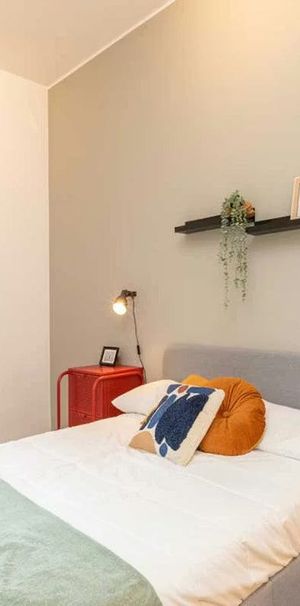 Viale Romagna, Milan, Lombardy 20133 - Foto 1