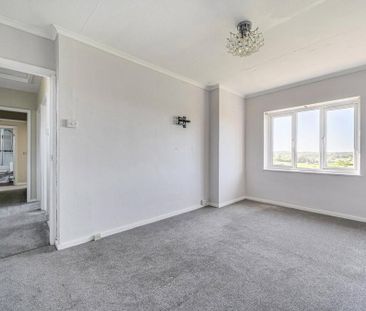 4 bedroom semi-detached house to rent - Photo 1