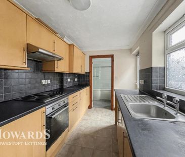 3 bedroom terraced house to rent - Photo 3