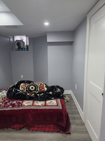 For Lease - 468 Veterans Drive, Brampton, Ontario - Photo 2