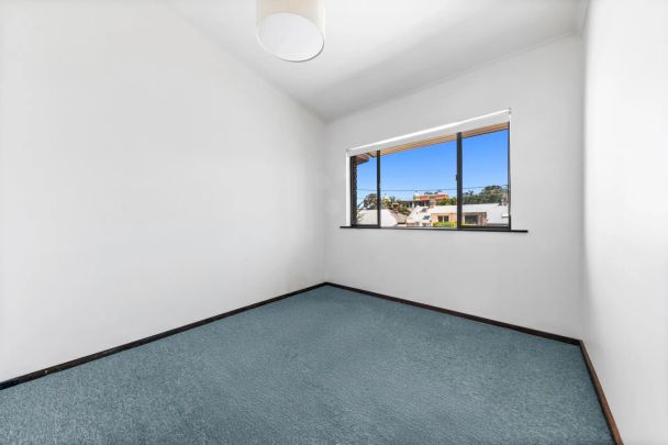 Spacious 3-Bedroom Townhouse in the Heart of South Yarra - Photo 1